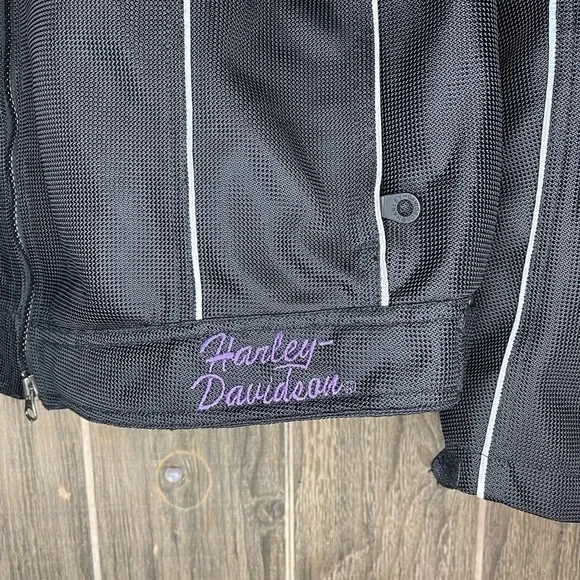 Harley Davidson Womens riding jacket - Picture 6 of 7